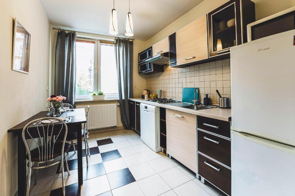 Apartament Niecala Queens Superior Lublin Buitenkant foto