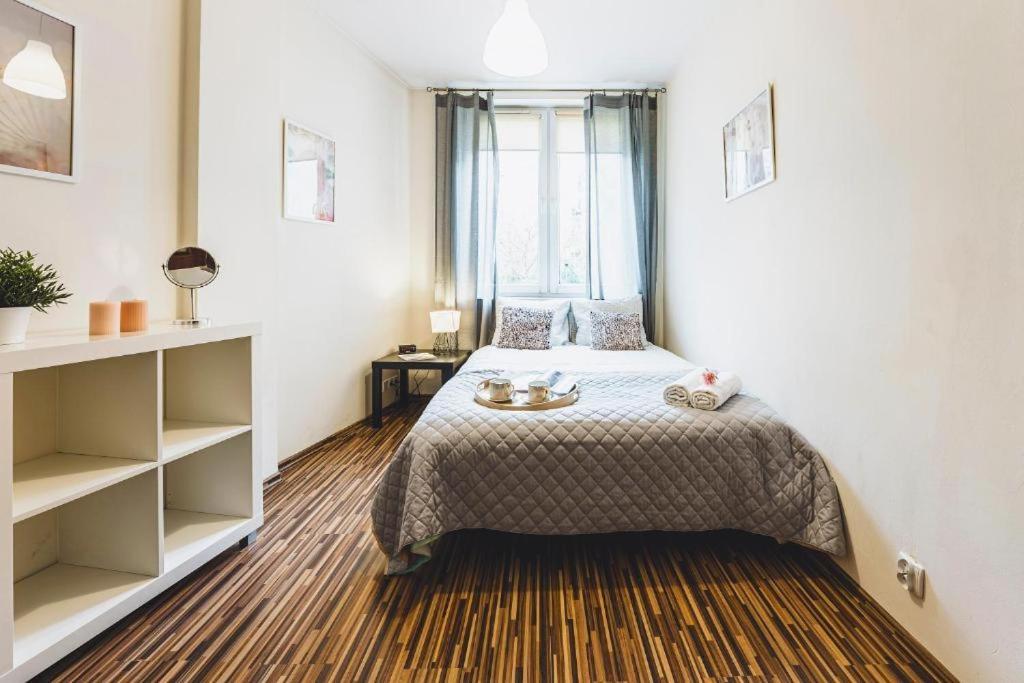 Apartament Niecala Queens Superior Lublin Buitenkant foto